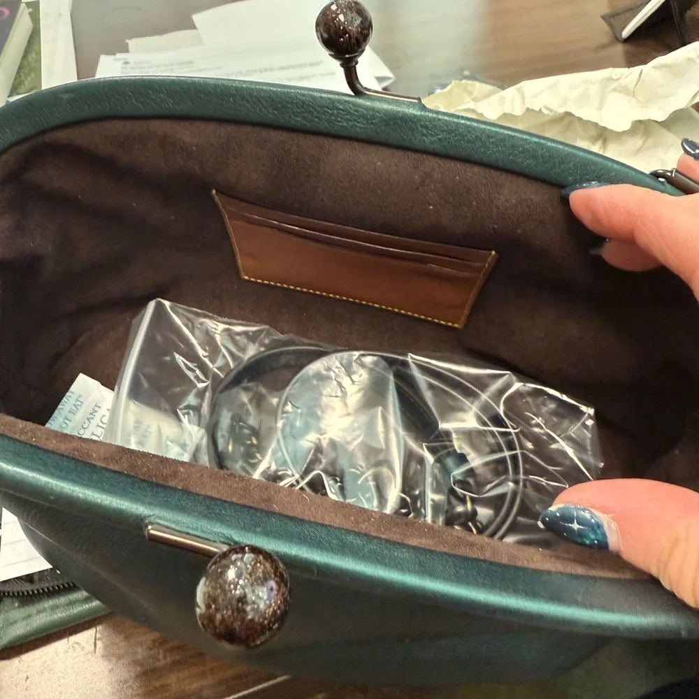 Coach Dark Green kisslock Bag - Picture 3 of 7